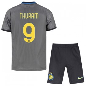 Inter Milan Thuram 9 Børn Tredje 2026-27 - Fodboldtrøjer (S/S)